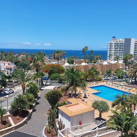 Sissy Costa Adeje (Tenerife)