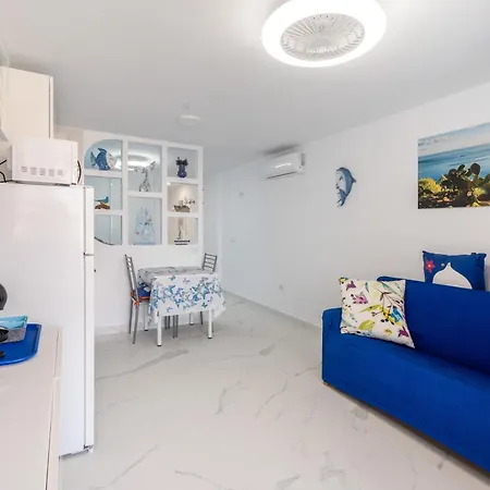 Apartment Sissy Costa Adeje (Tenerife)